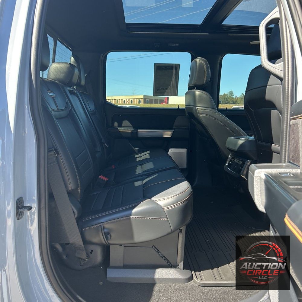 2024 Ford F-450 Super Duty Platinum