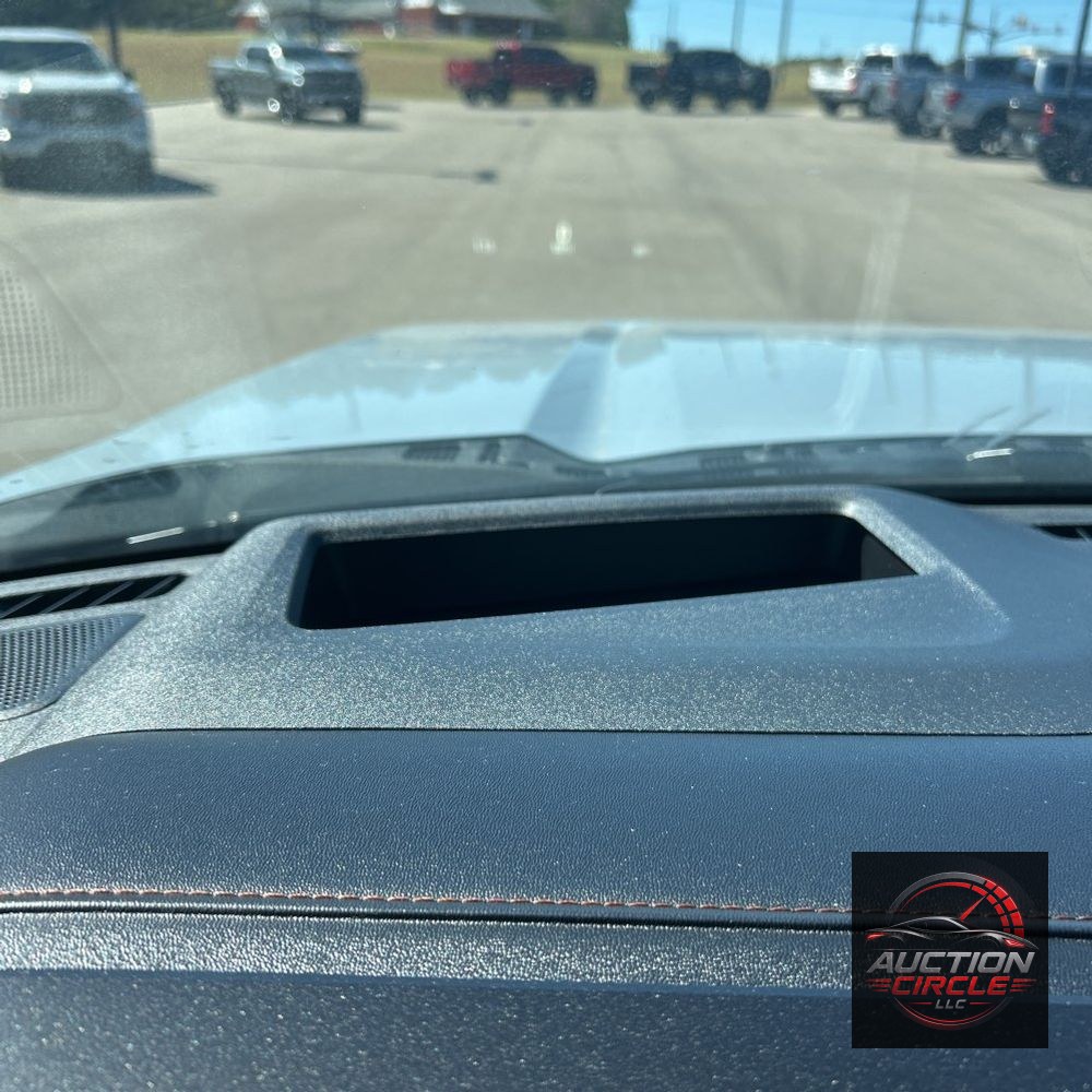 2024 Ford F-450 Super Duty Platinum