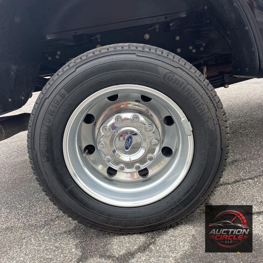 2022 Ford F-450 Super Duty Lariat
