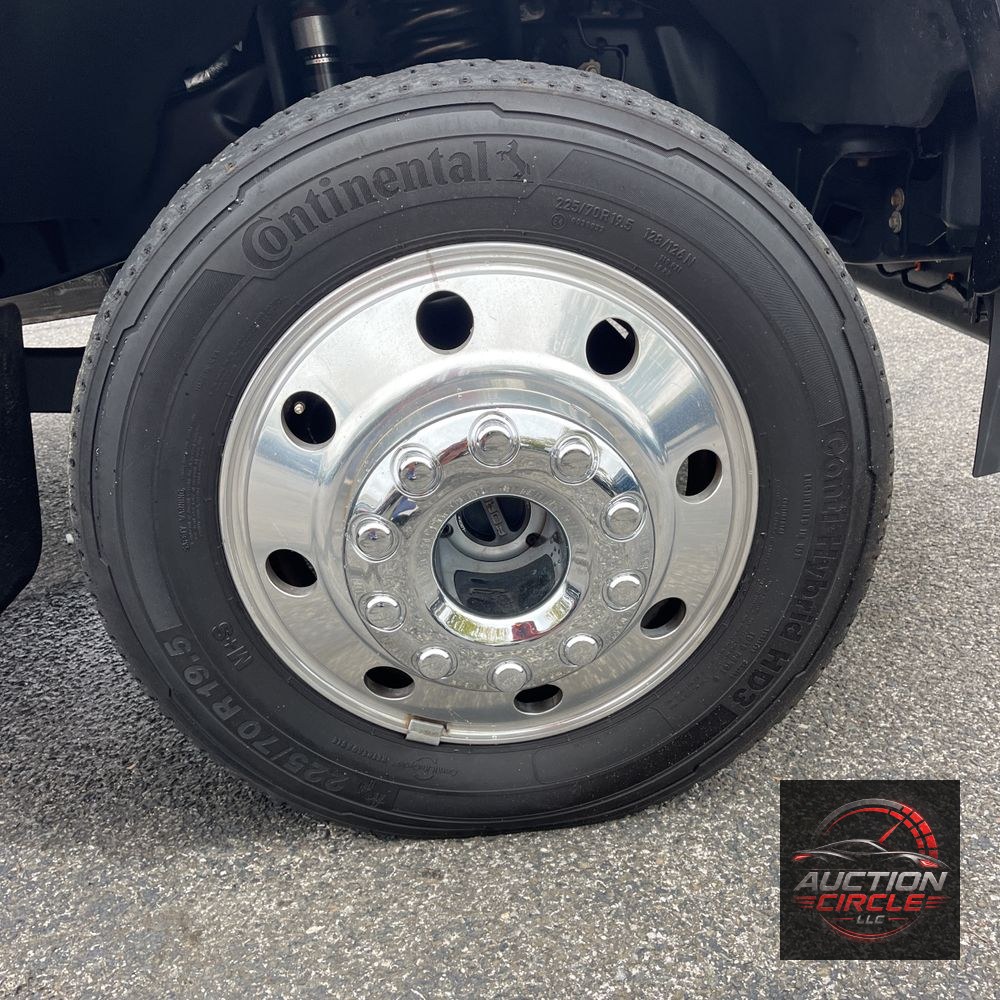 2022 Ford F-450 Super Duty Lariat