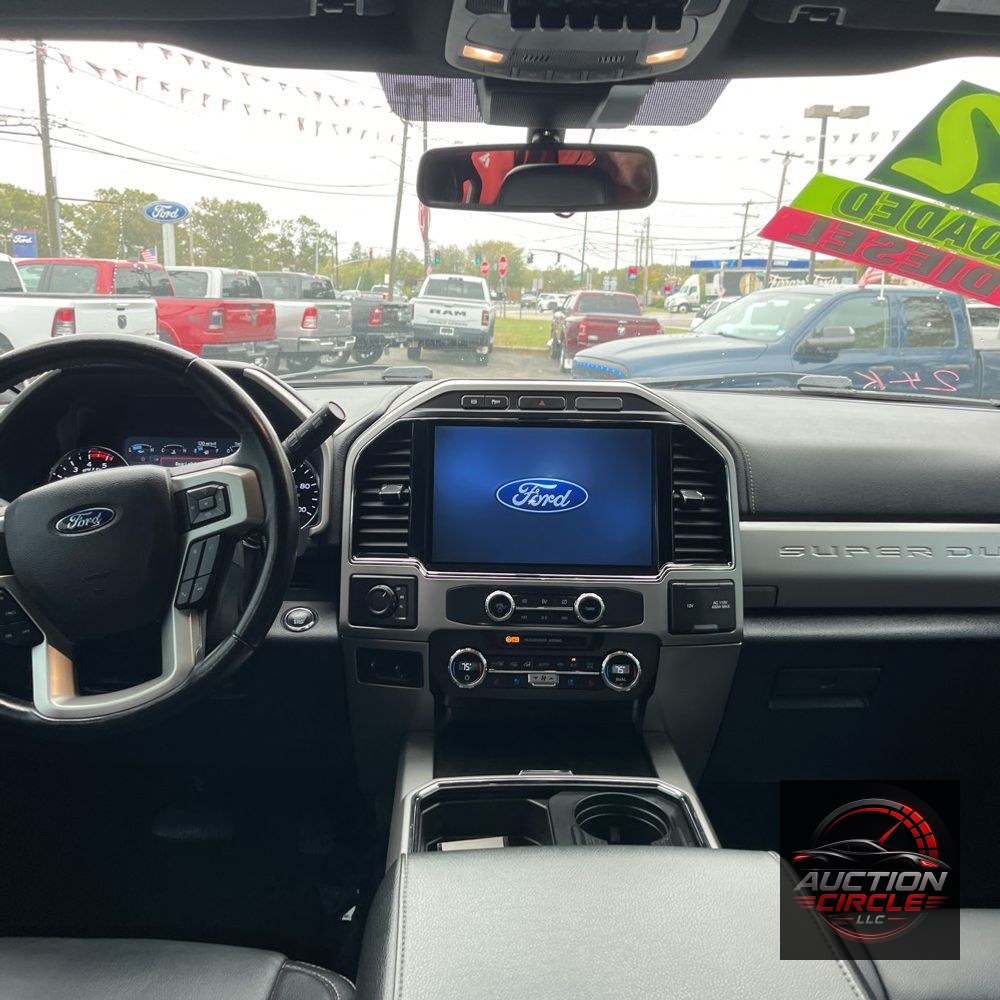2022 Ford F-450 Super Duty Lariat
