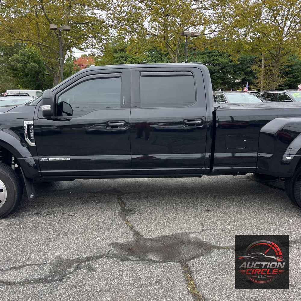 2022 Ford F-450 Super Duty Lariat