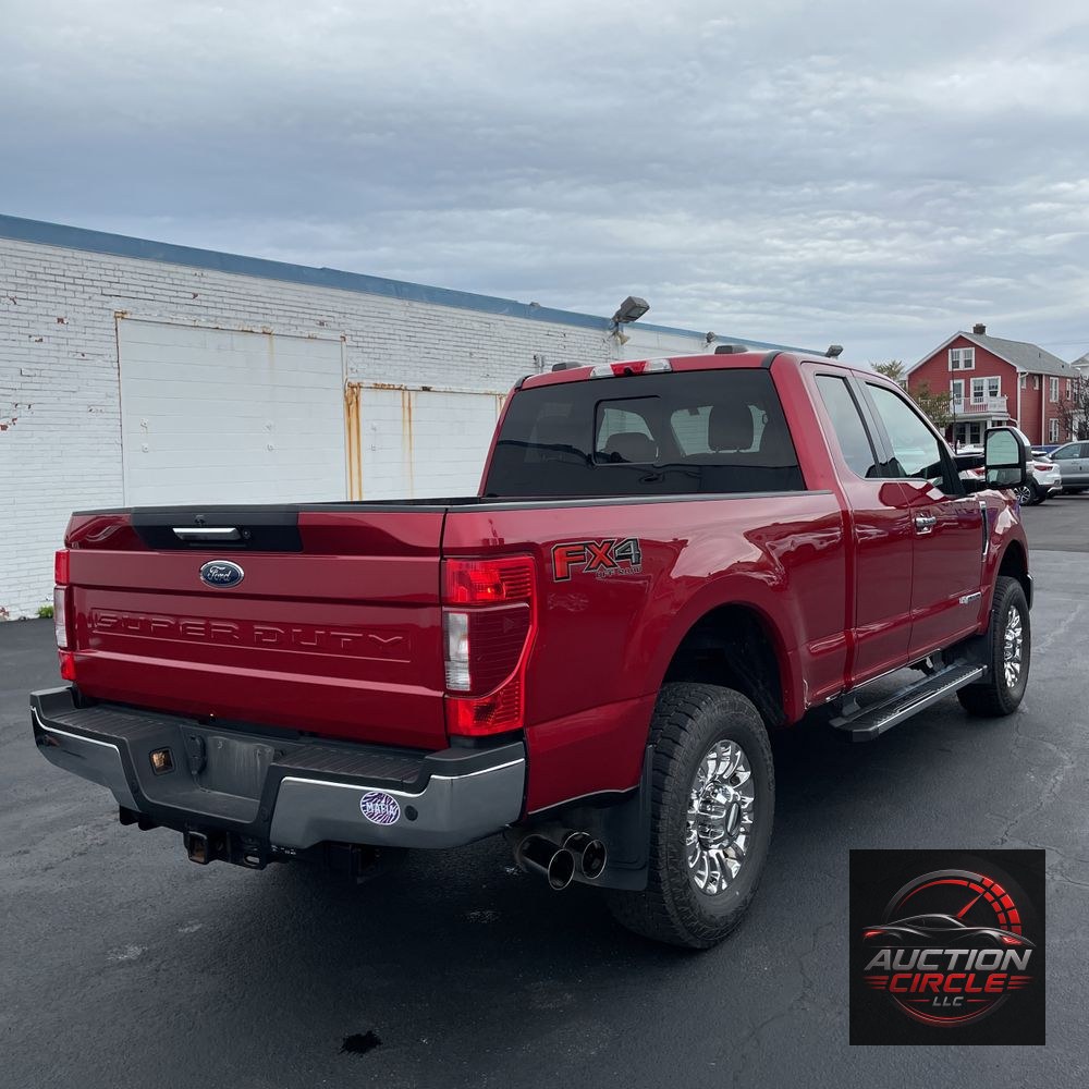 2022 Ford F-350 Super Duty Lariat