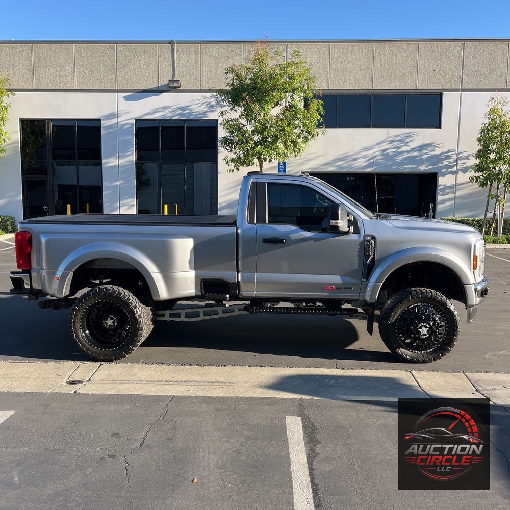 2024 Ford F-450 Super Duty XLT