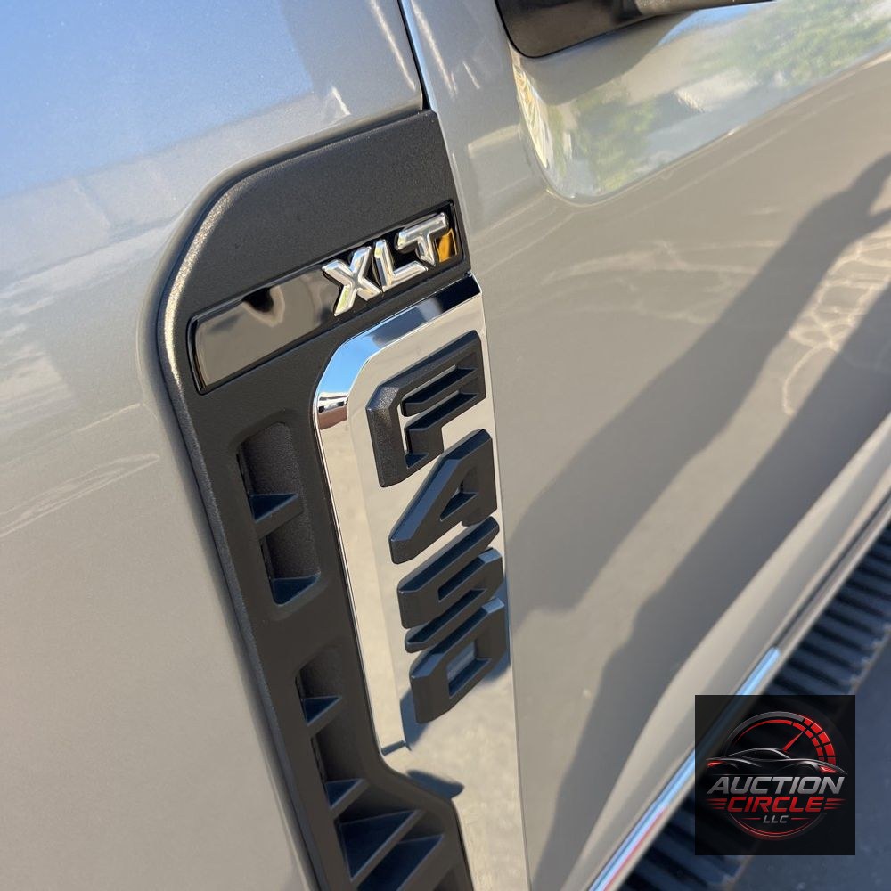 2024 Ford F-450 Super Duty XLT