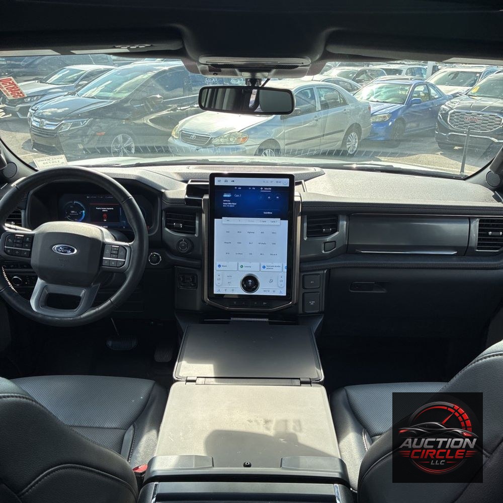 2023 Ford F-150 Lightning Lariat