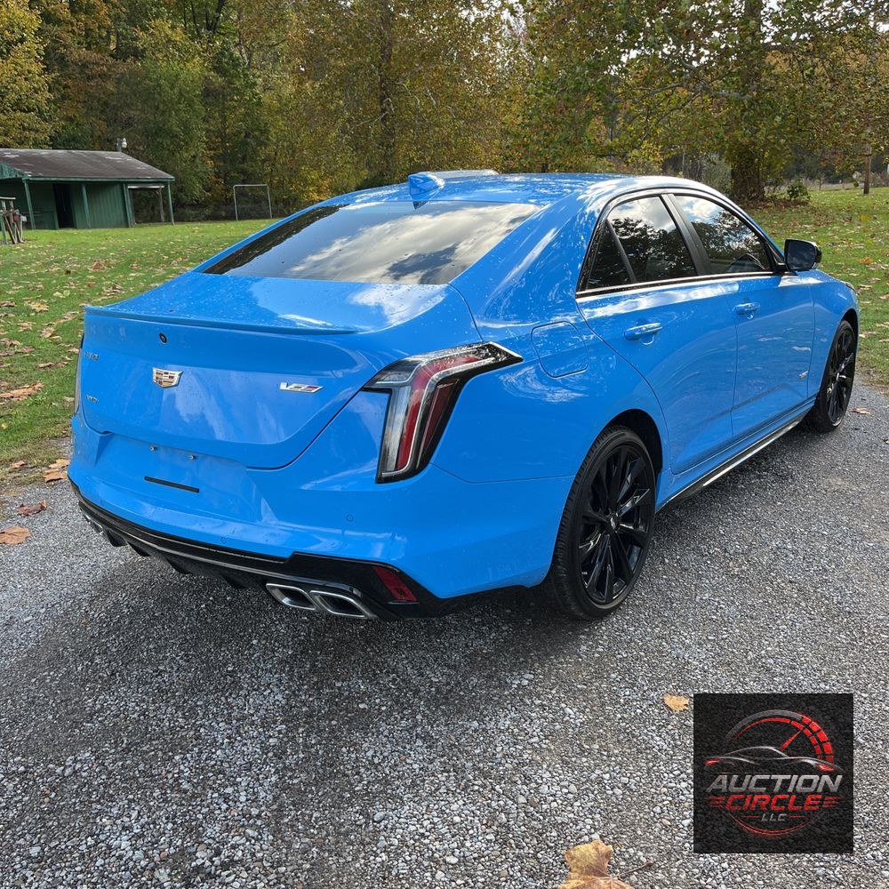 2022 Cadillac CT4 V-Series 2.7T