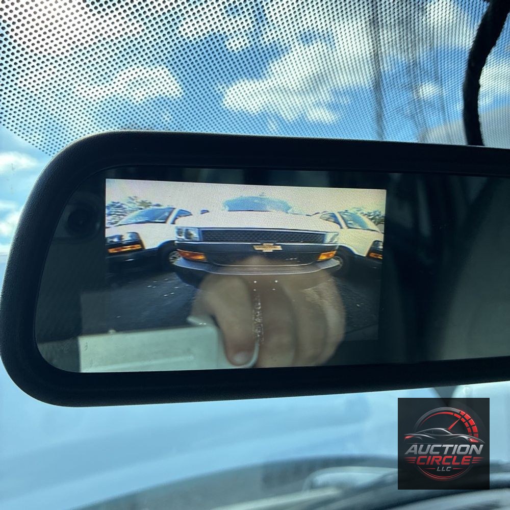 2025 Chevrolet Express LS 3500