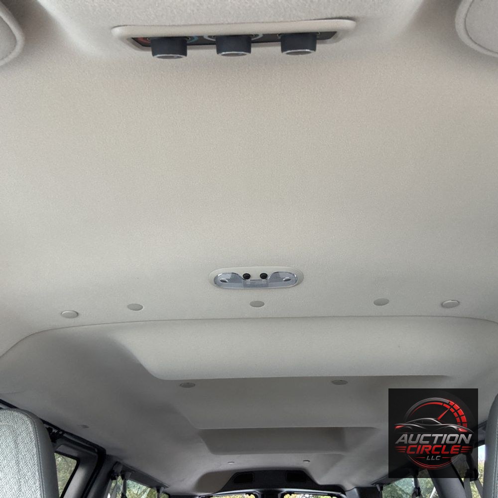 2025 Chevrolet Express LS 3500