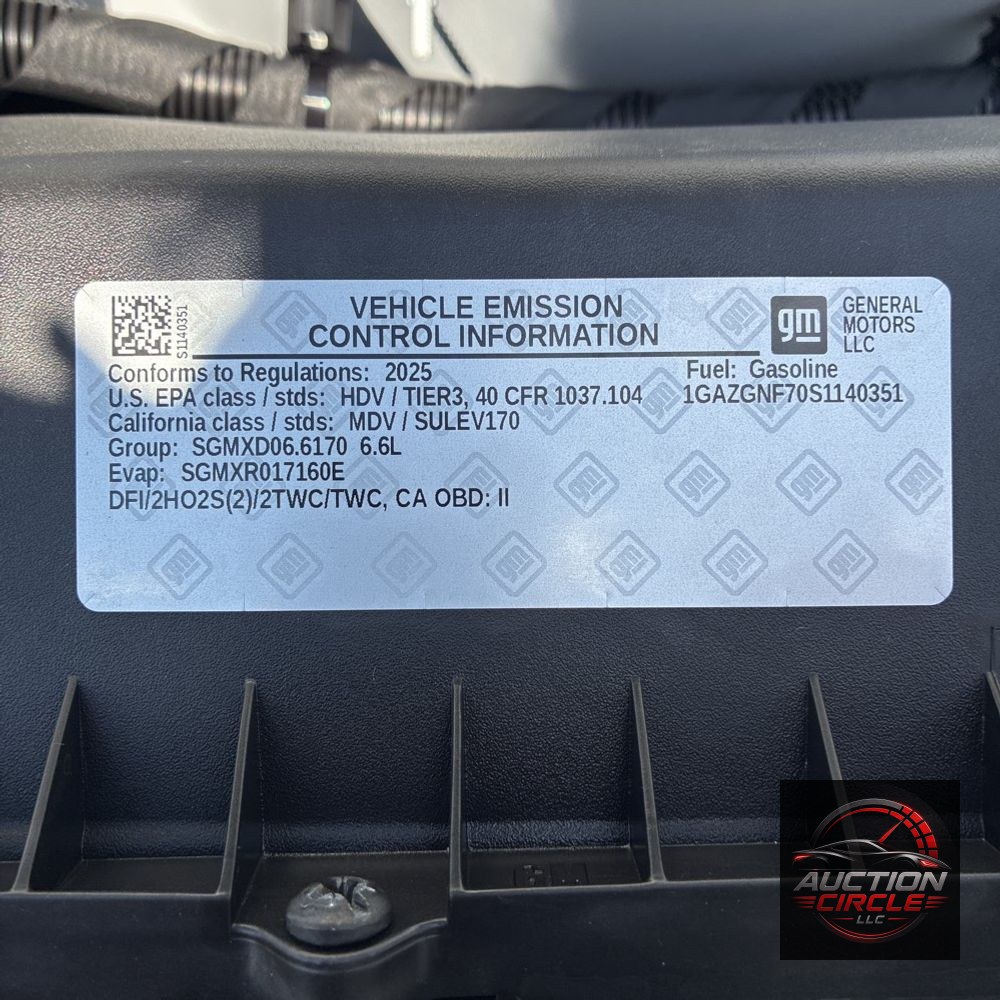 2025 Chevrolet Express LS 3500