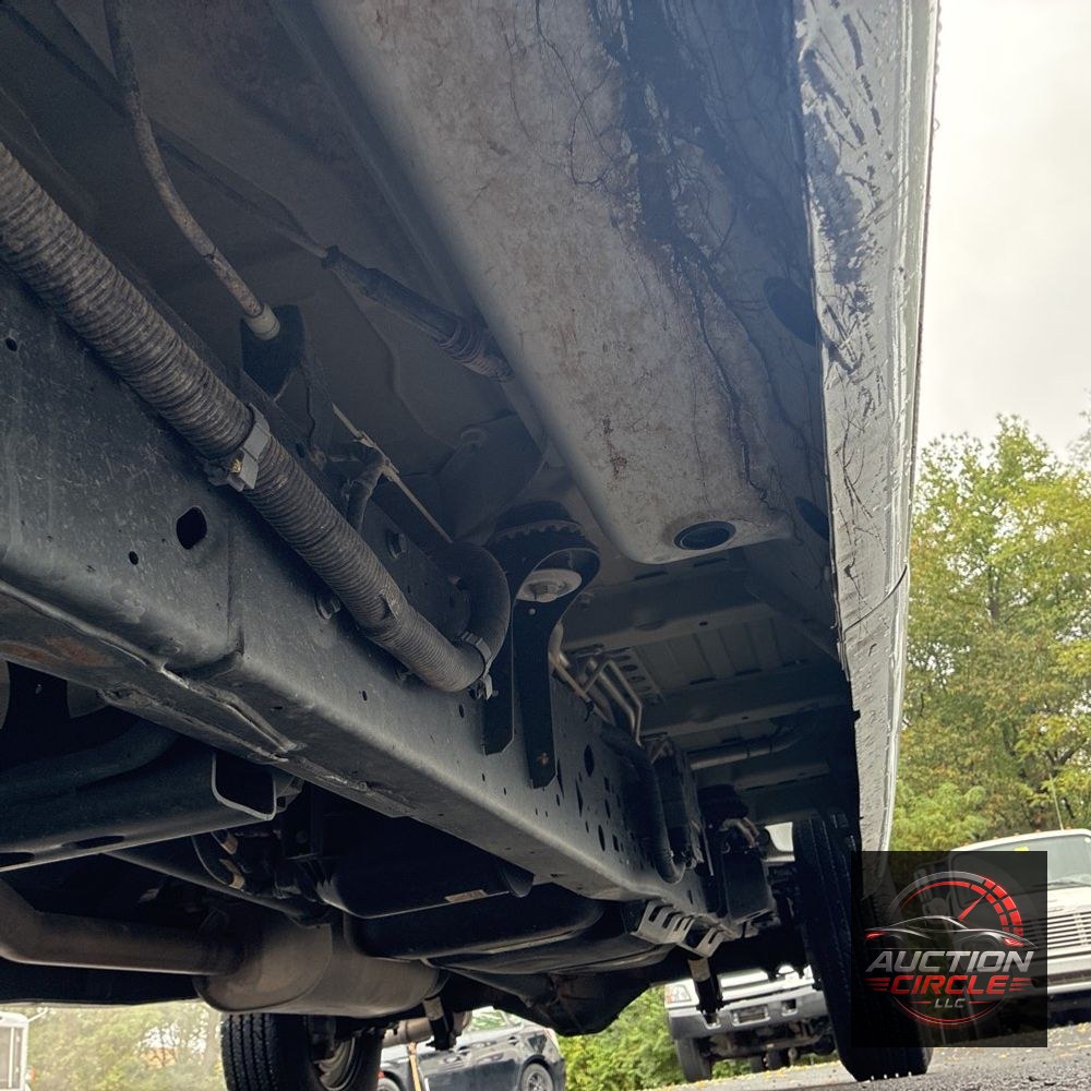 2025 Chevrolet Express LS 3500