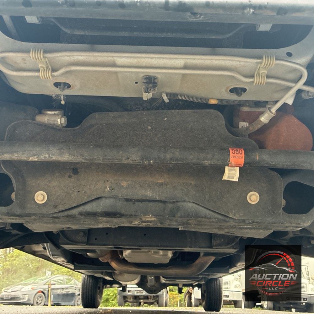 2025 Chevrolet Express LS 3500