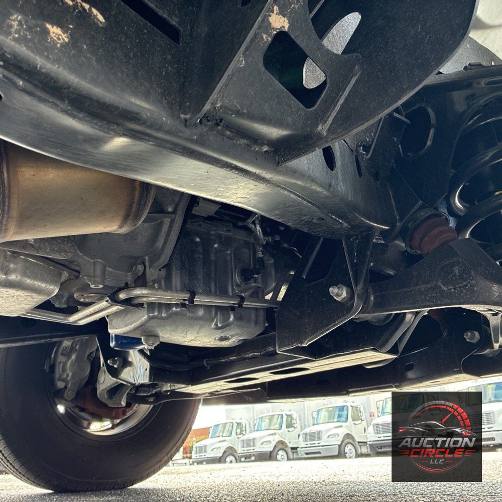 2025 Chevrolet Express LS 3500