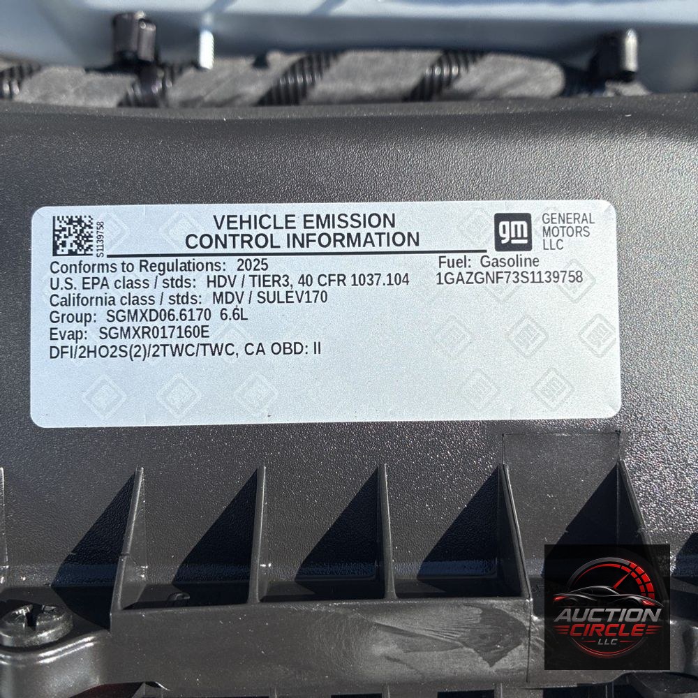 2025 Chevrolet Express LS 3500