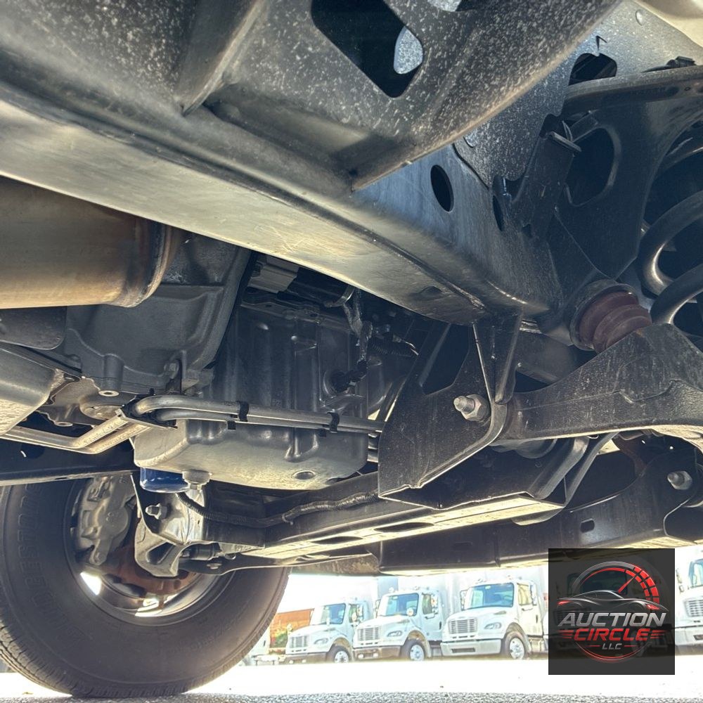 2025 Chevrolet Express LS 3500
