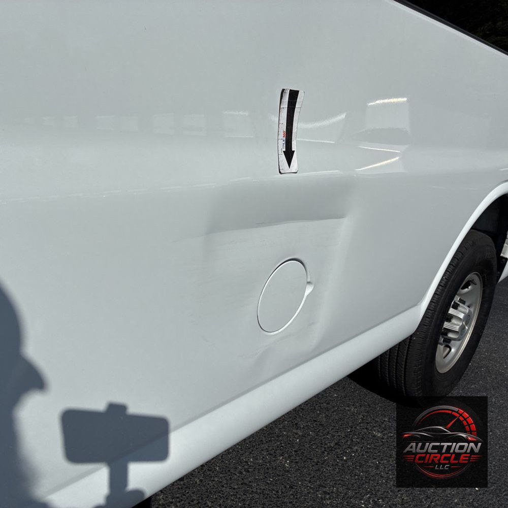 2025 Chevrolet Express LS 3500