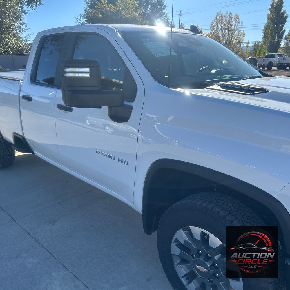 2024 Chevrolet Silverado 2500HD Custom
