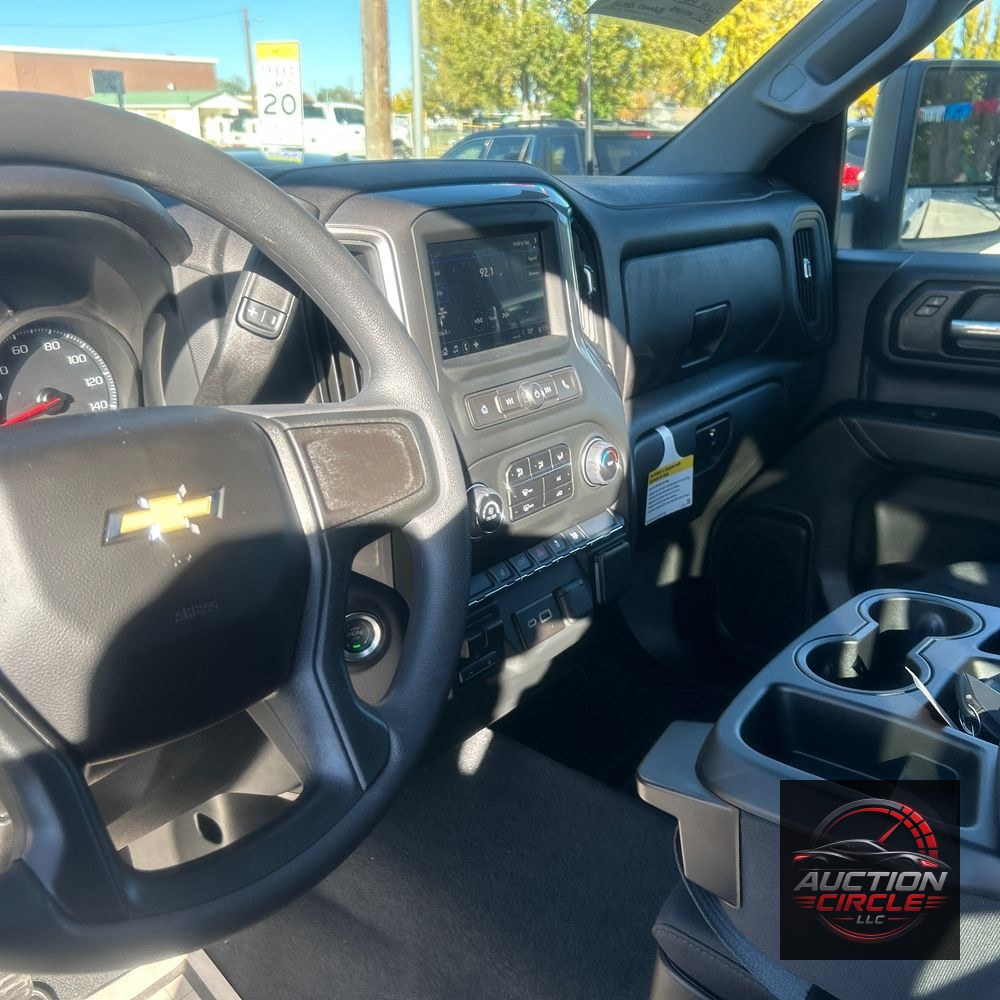 2024 Chevrolet Silverado 2500HD Custom