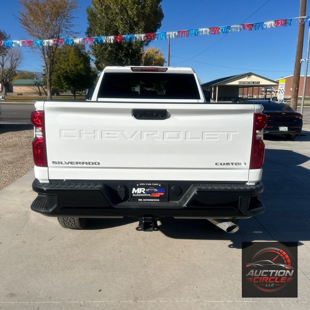 2024 Chevrolet Silverado 2500HD Custom