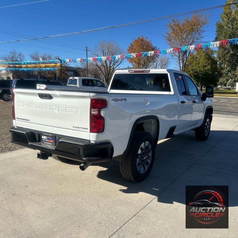 2024 Chevrolet Silverado 2500HD Custom