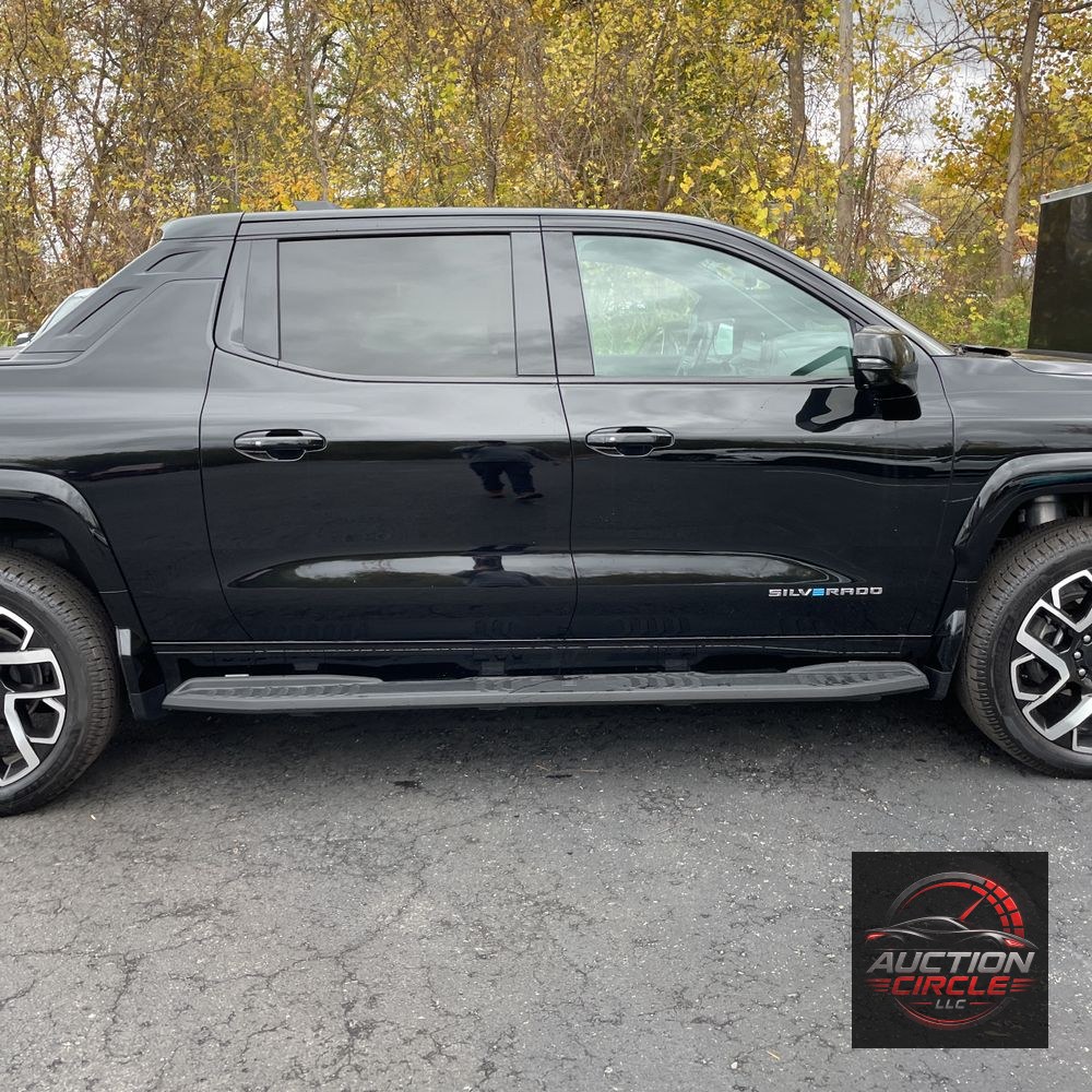 2024 Chevrolet Silverado EV RST