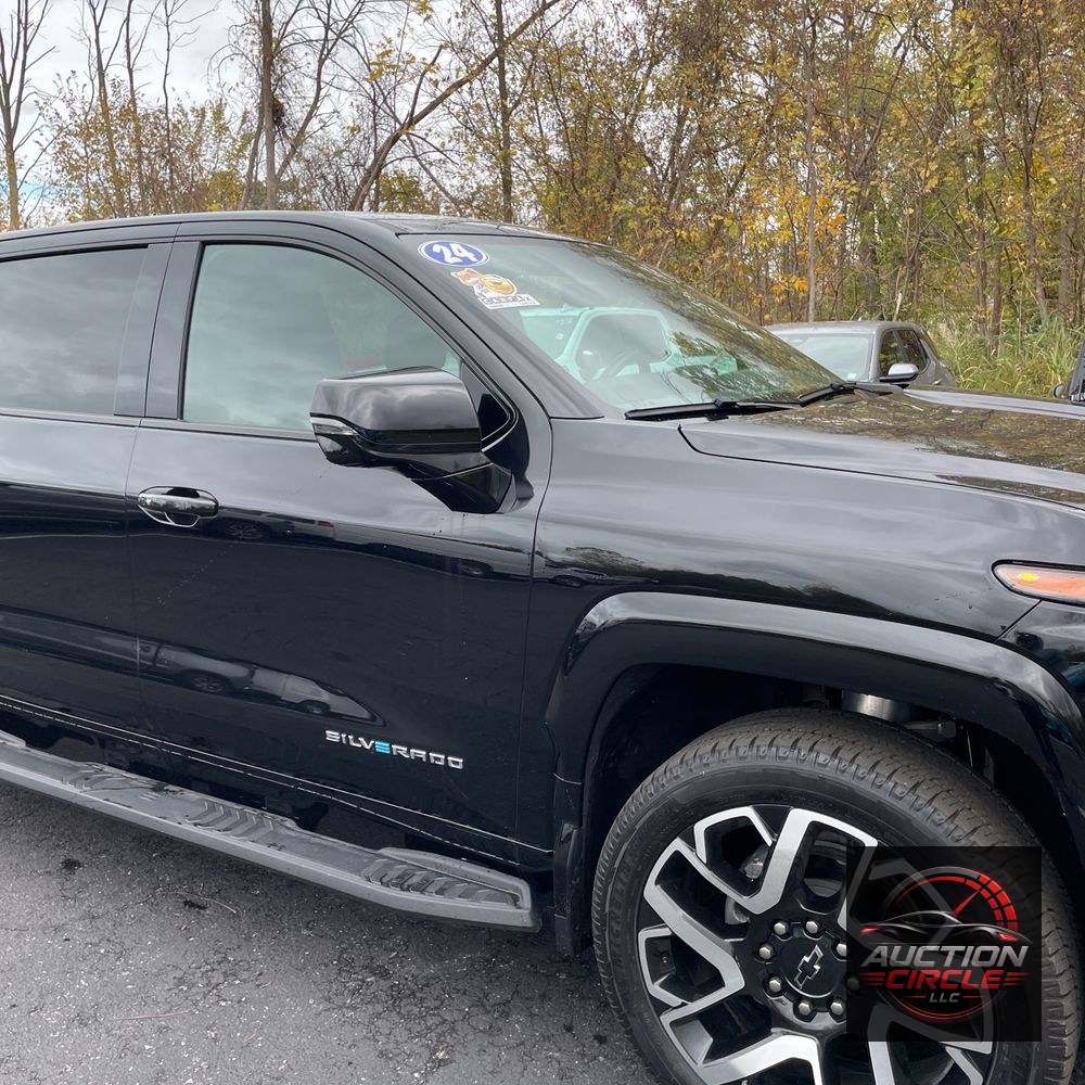 2024 Chevrolet Silverado EV RST