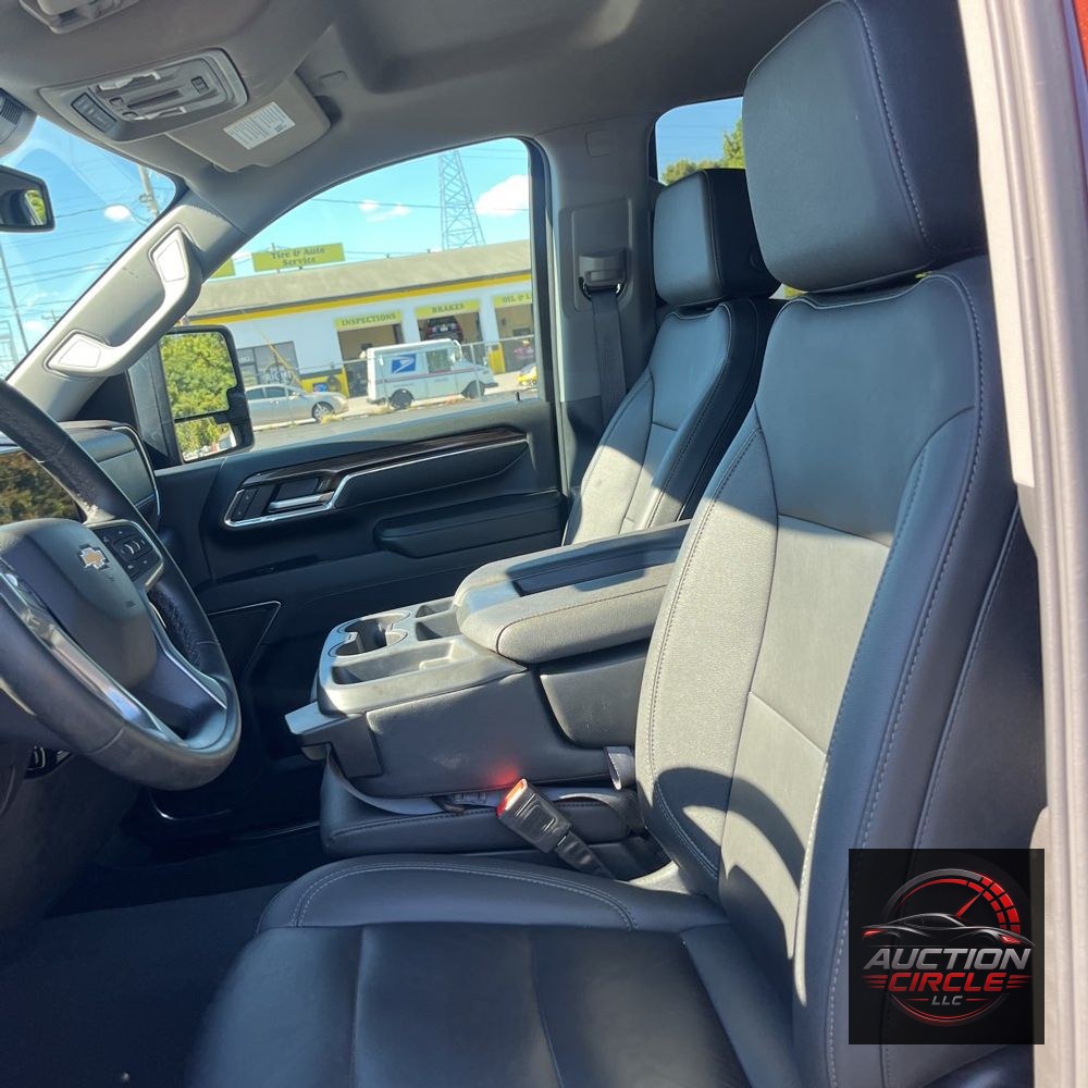 2024 Chevrolet Silverado 3500HD LT