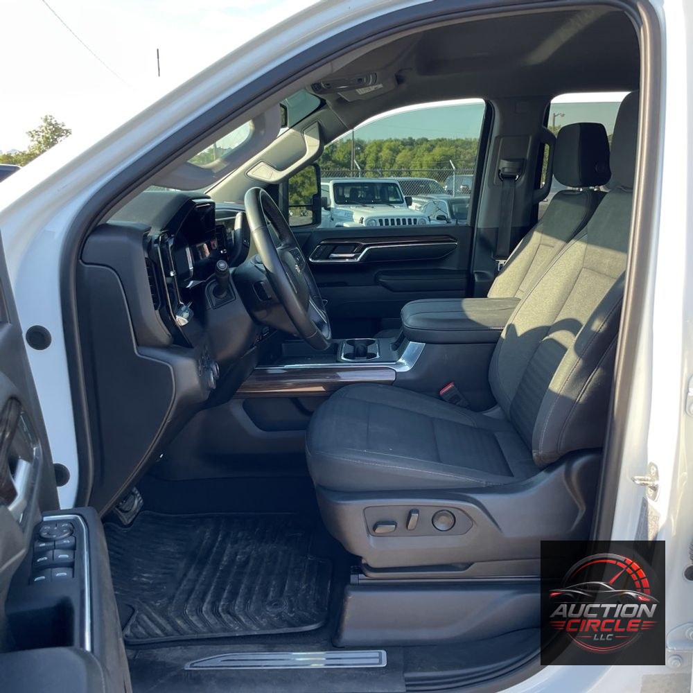 2024 Chevrolet Silverado 3500HD LT