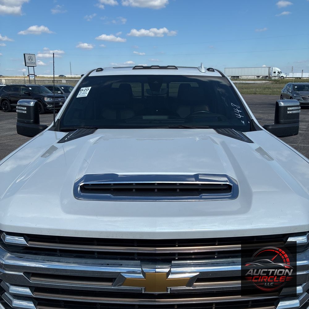 2023 Chevrolet Silverado 3500HD High Country