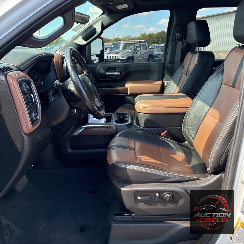 2023 Chevrolet Silverado 3500HD High Country