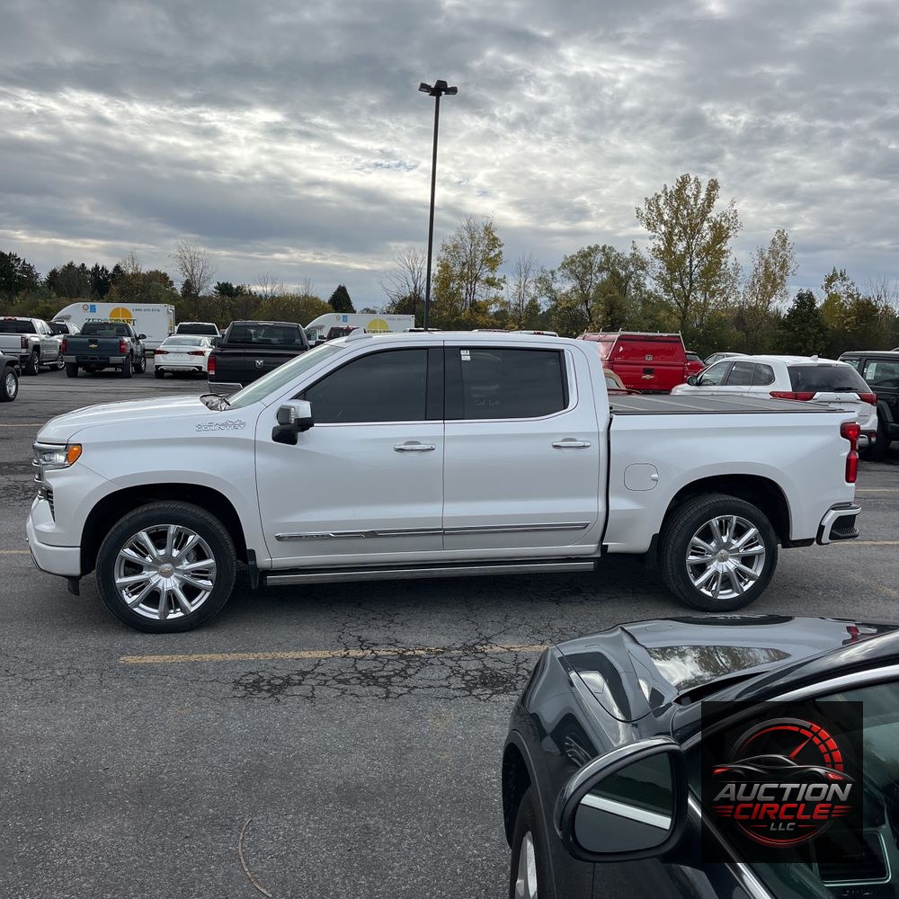 2023 Chevrolet Silverado 1500 High Country