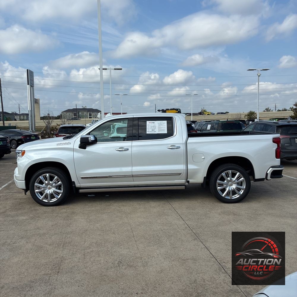 2022 Chevrolet Silverado 1500 High Country