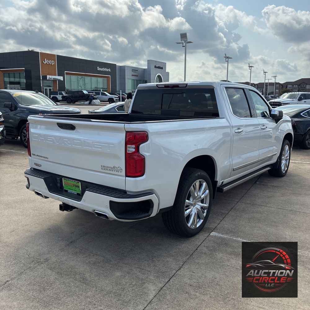 2022 Chevrolet Silverado 1500 High Country