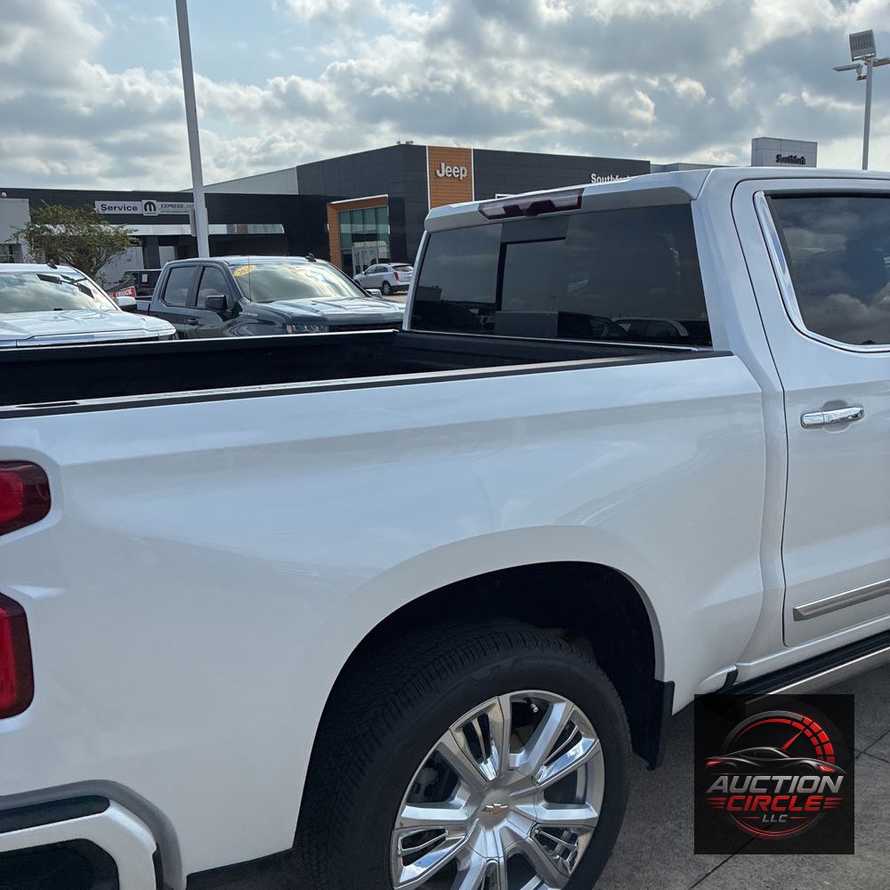 2022 Chevrolet Silverado 1500 High Country