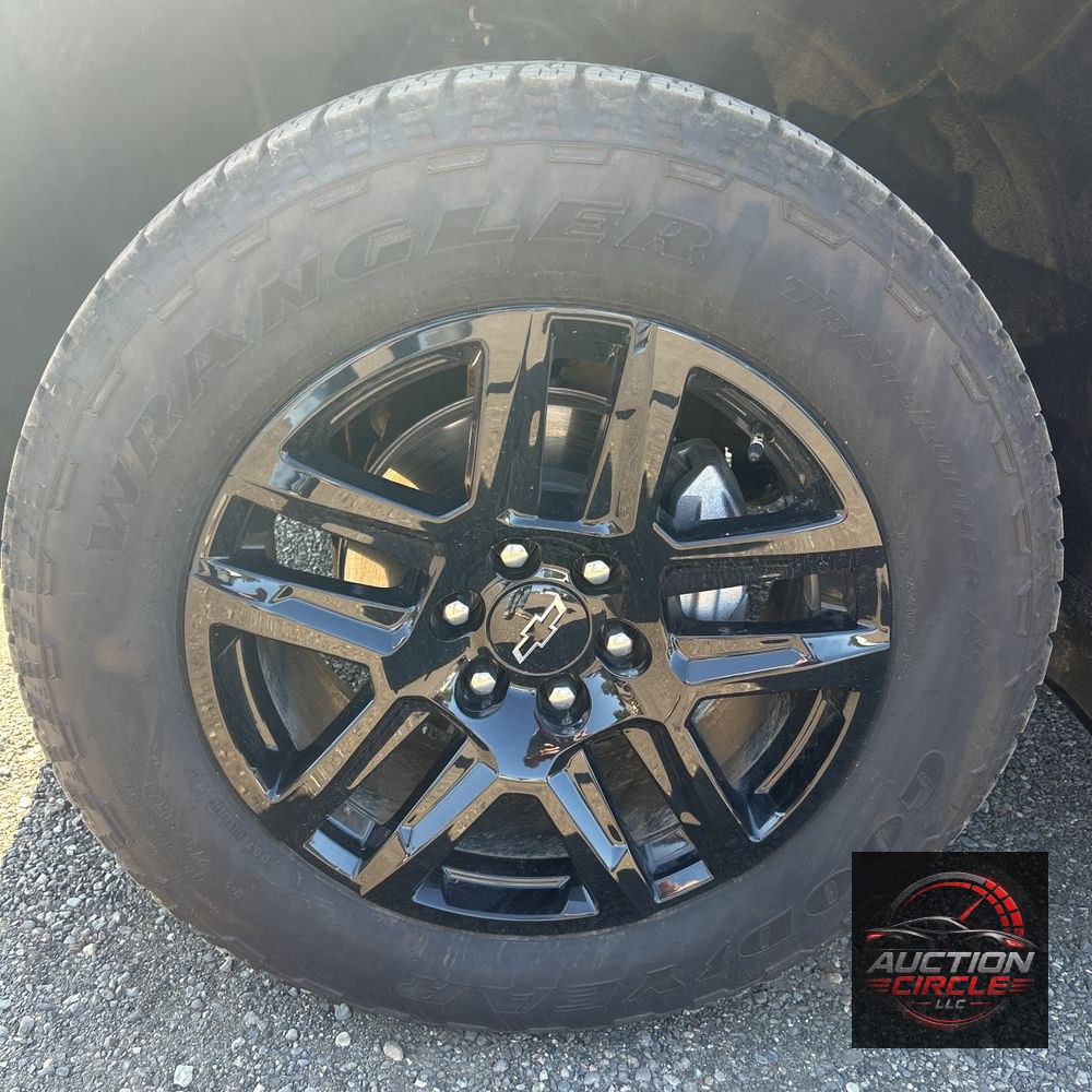 2025 Chevrolet Silverado 1500 RST