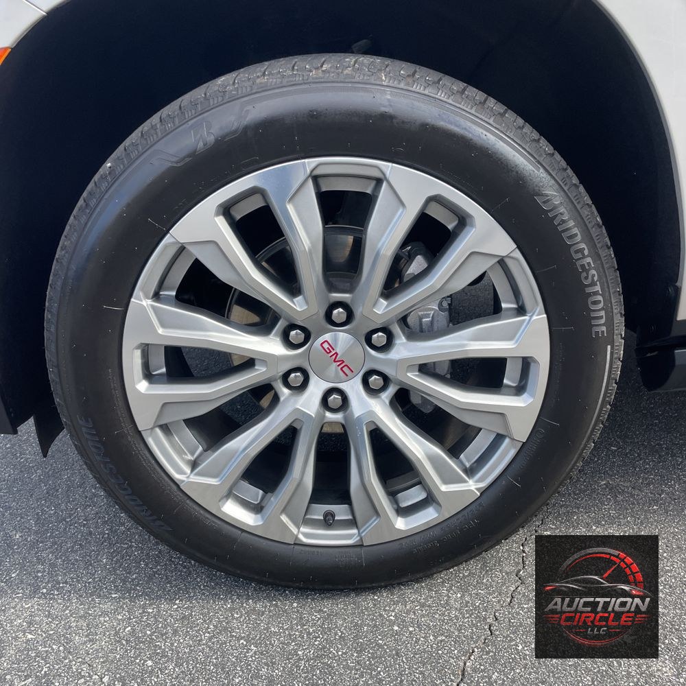 2022 GMC Yukon Denali