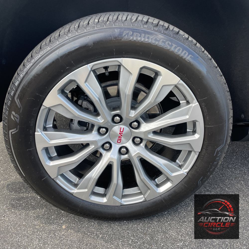 2022 GMC Yukon Denali