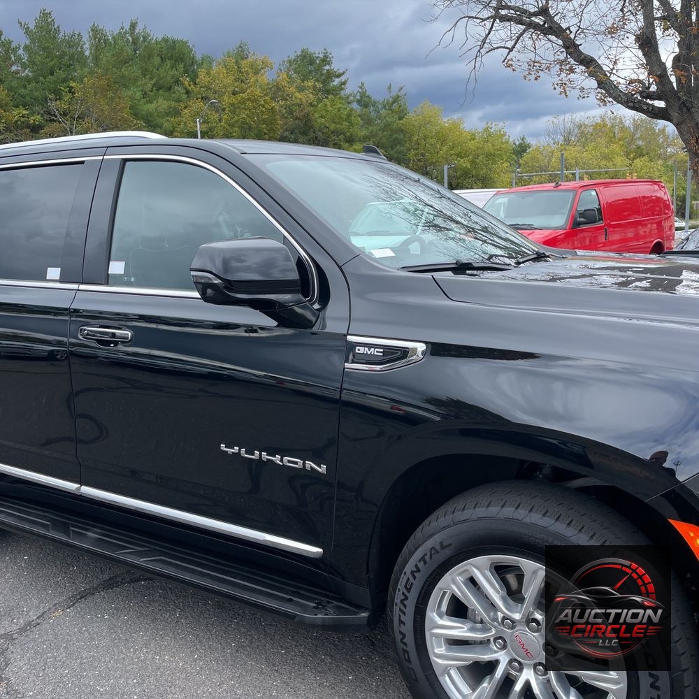 2024 GMC Yukon SLT