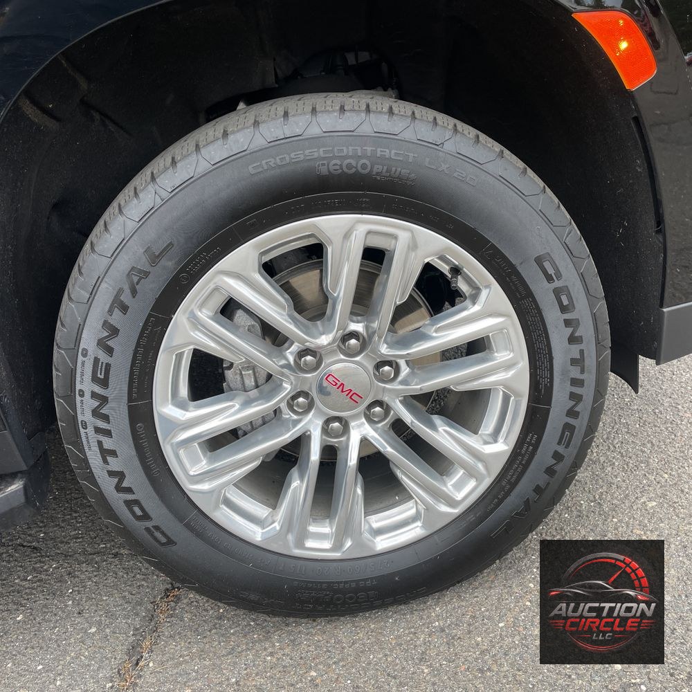 2024 GMC Yukon SLT