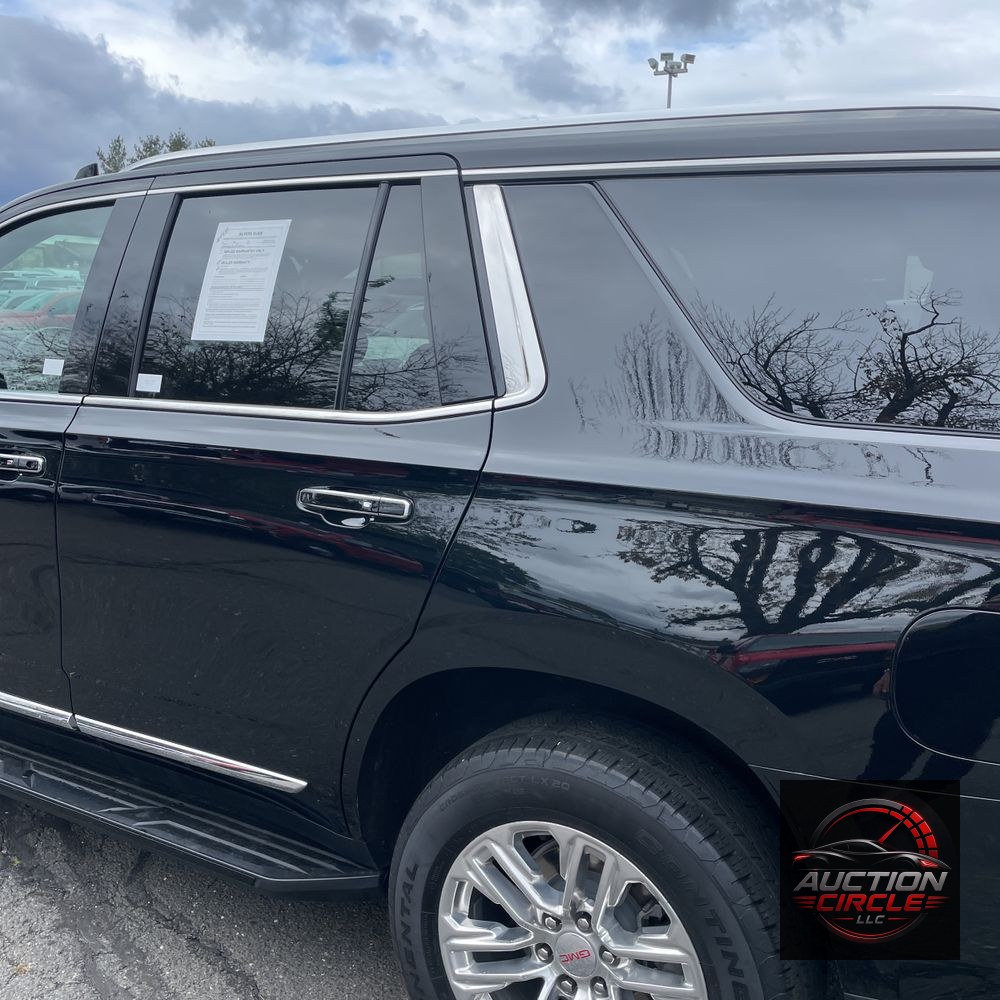 2024 GMC Yukon SLT