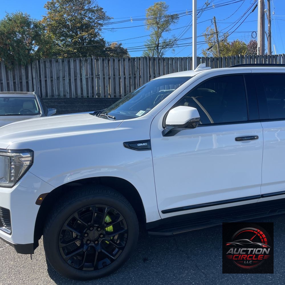 2022 GMC Yukon SLT