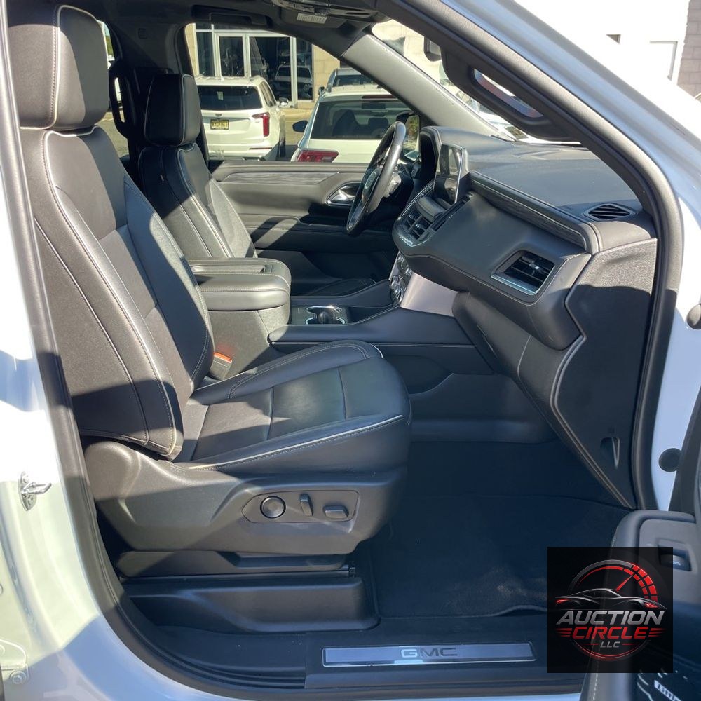2022 GMC Yukon SLT
