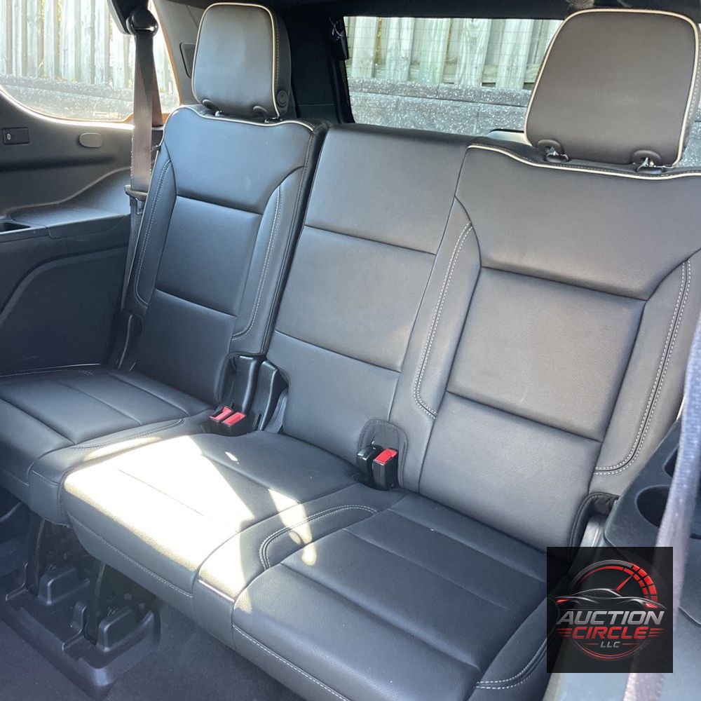 2022 GMC Yukon SLT