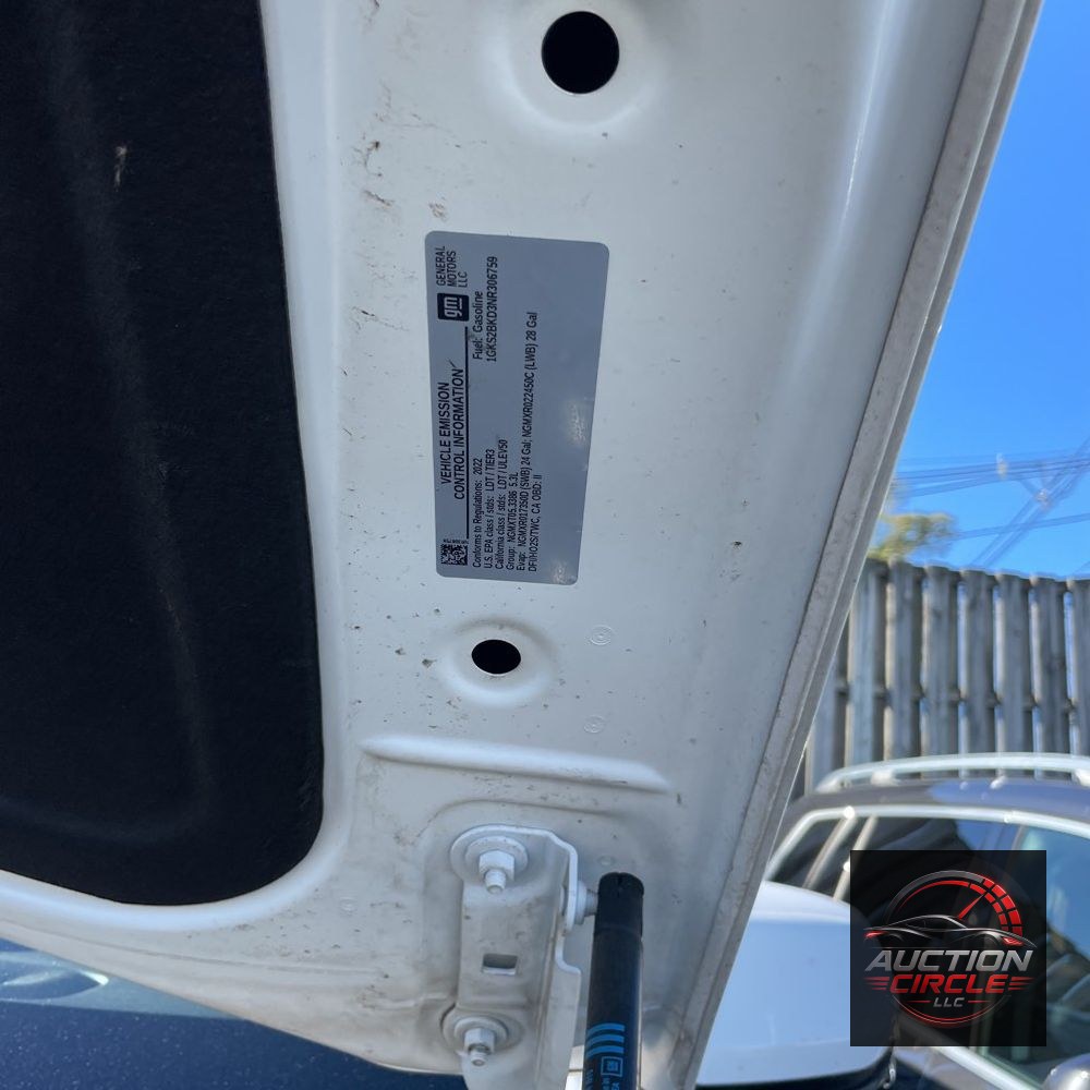 2022 GMC Yukon SLT