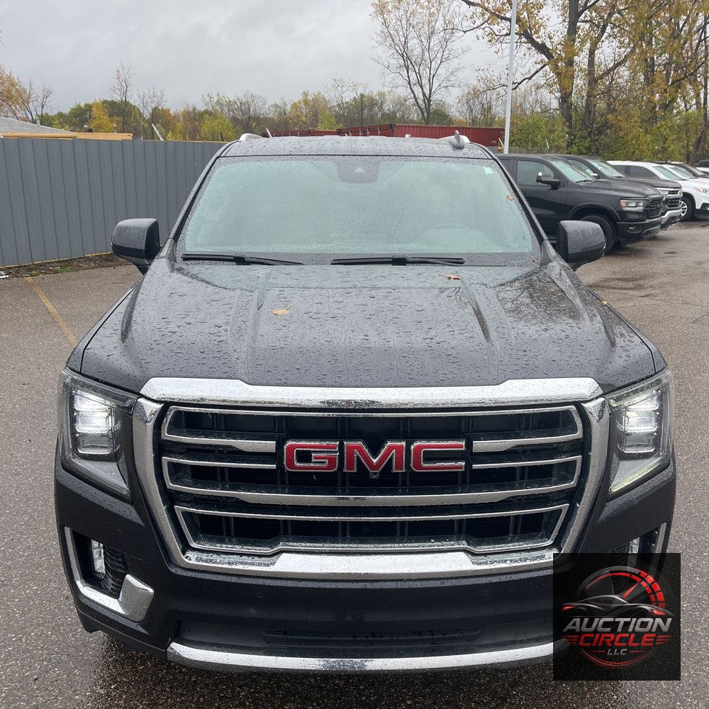 2024 GMC Yukon SLT