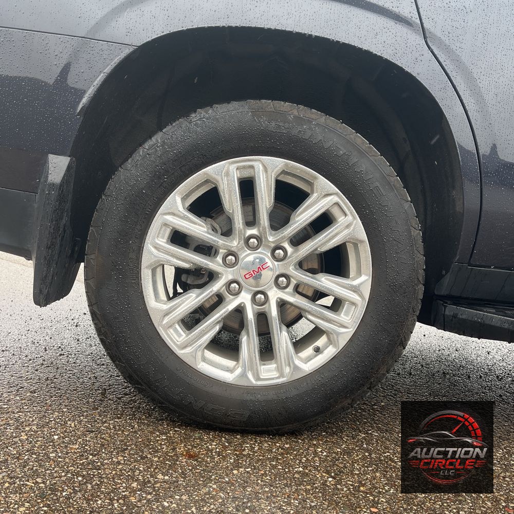 2024 GMC Yukon SLT