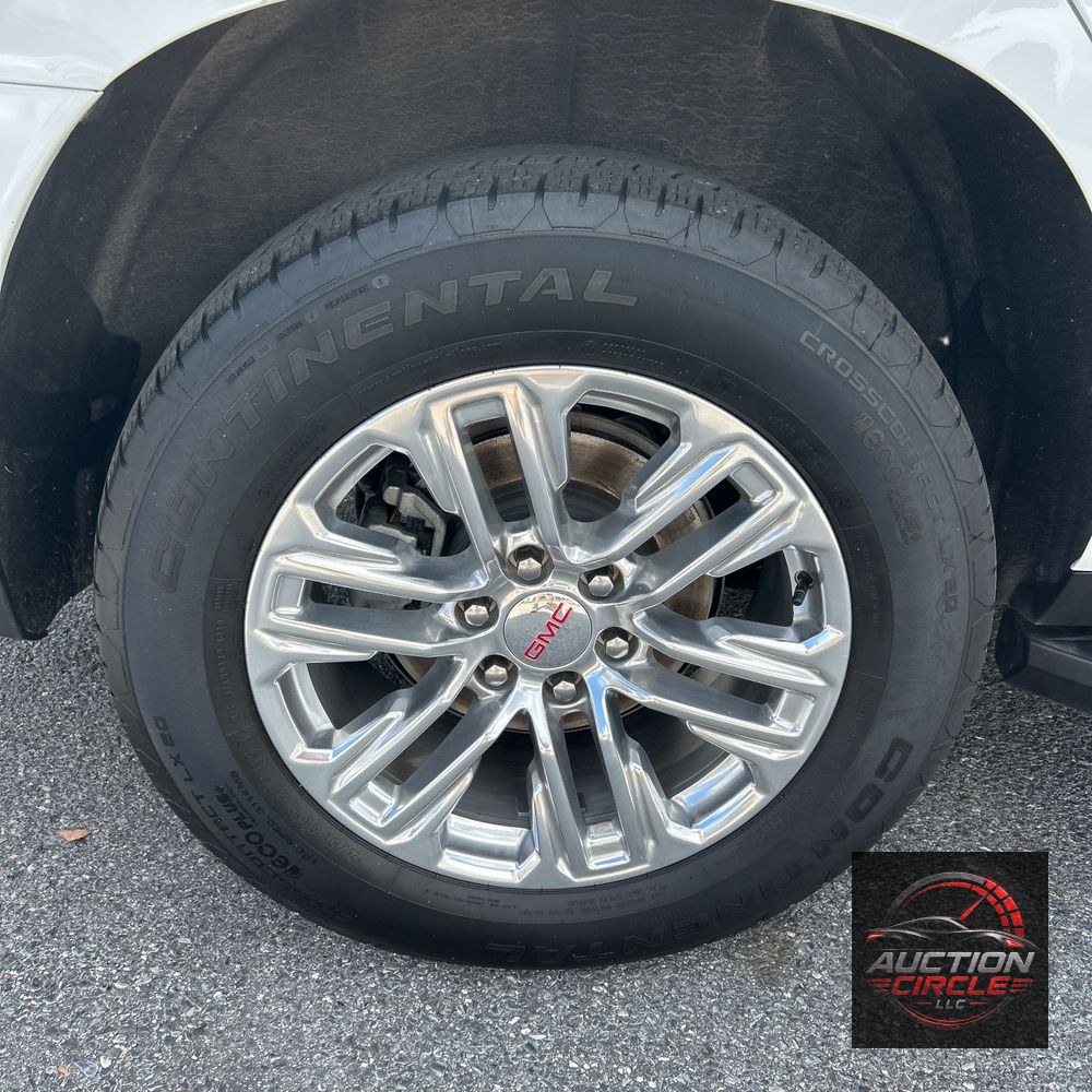 2024 GMC Yukon SLT