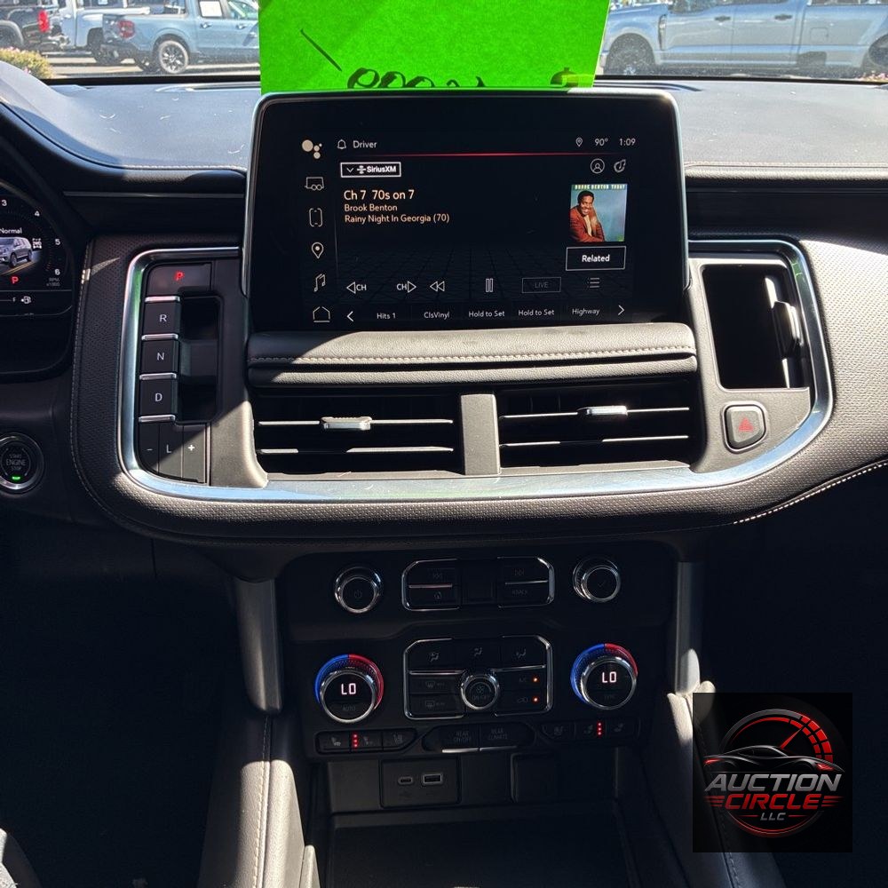 2022 GMC Yukon SLT
