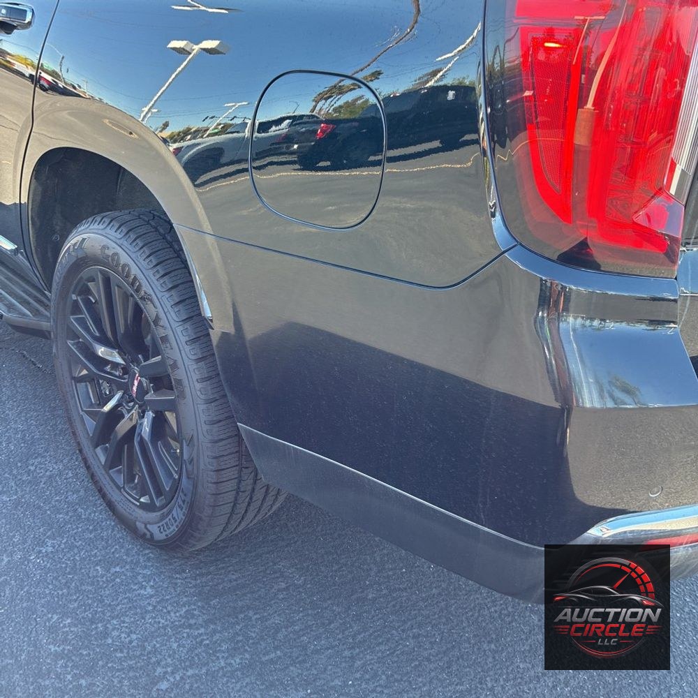2022 GMC Yukon SLT