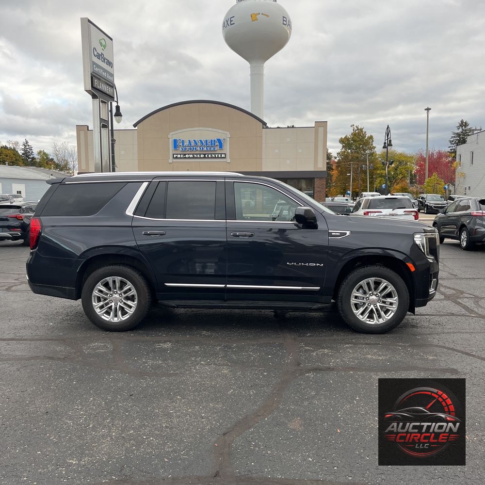 2023 GMC Yukon SLT